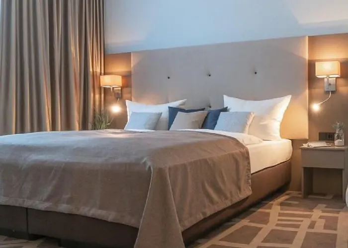 Appartementhotel Cura فندق