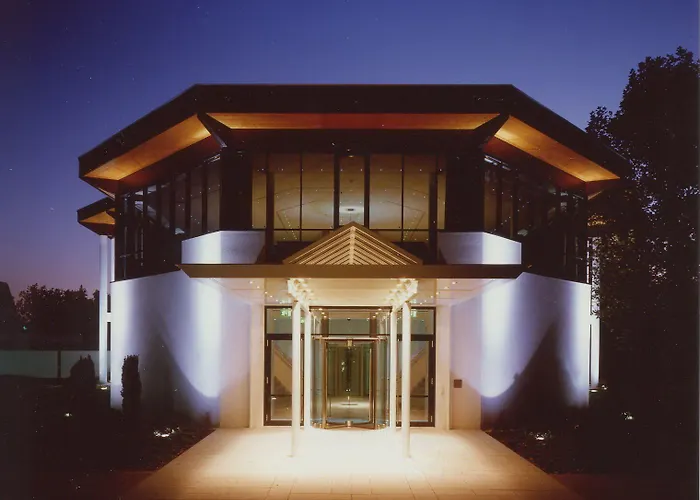 Appartementhotel Cura فندق