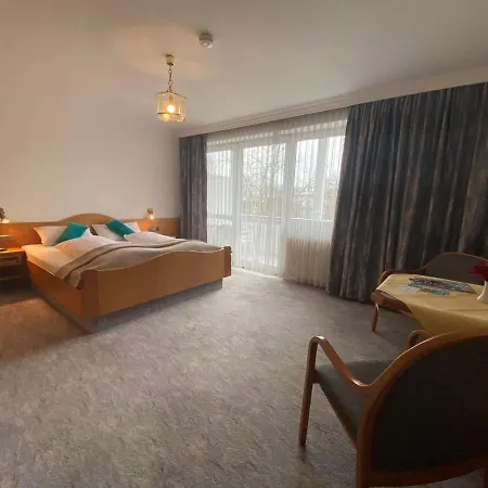 Appartementhotel Cura Apartment *
